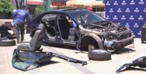 Cómo desmontar un coche en ocho minutos