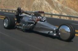 ¿Moto o “cohete” rodante?, es la Frogman Rocket II  