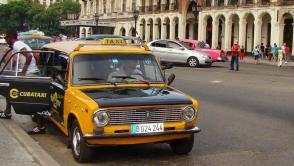 Las Limusinas Criollas de La Habana