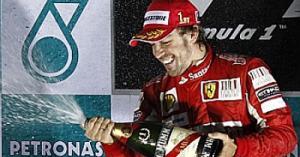 Alonso nuevo líder Alonso consigue botín de campeonato en Yeongam