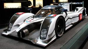 Peugeot 908 Hybrid4 Audi y Peugeot compiten por imponer autos híbridos en 24 Horas de Le Mans