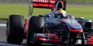 Lewis Hamilton (McLaren Mercedes) Hamilton reverdece y Vettel abandona