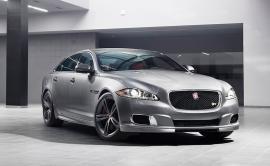 Jaguar desata al nuevo XJR en Nueva York