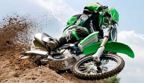 Kawasaki KX 250 F. De la agencia al circuito