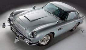 Aston Martin-James Bond Aston Martin de James Bond subastado en Londres