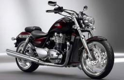 Thunderbird 1700, confortable y lujosa Custom de Triumph