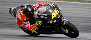 Rossi en su nueva Ducatti GP12 Ducati rompe con su sello de identidad por Rossi