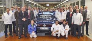Golf GTI el auto número 111.111.111 Volkswagen produce su coche número 111.111.111