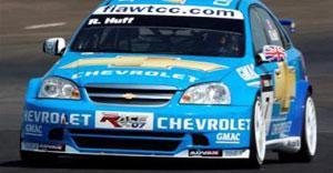 Rob Huff (Chevrolet) Huff, "feliz" tras su victoria en Brno