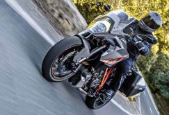 KTM 1290 Super Duke GT: Turismo radical