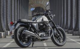 Moto Guzzi V7 II Stone Moto Guzzi V7 II Stone, la exclusividad italiana