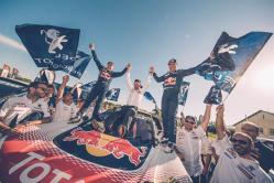 Peugeot y KTM con tripletes en el Rally Dakar