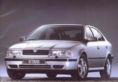 Skoda Octavia 1996 Škoda Octavia: Una saga de éxito... 20 años después