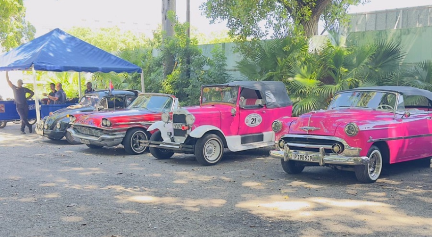 Club de Autos Antiguos “A Lo Cubano”
