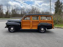 Ford Woody “parqueado” en el fondo del mar