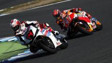 Márquez, Pedrosa y Alonso triunfan en el show de Honda