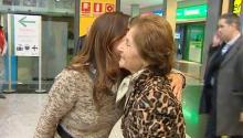 Regulan besos  de despedida