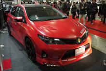 ¿Feo?: Zeonic Toyota Auris para Char Aznable