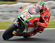 Hayden, el más rápido en los entrenos de Jerez