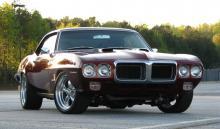 Pontiac Firebird: El pájaro que escupía fuego