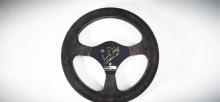 A subasta el primer volante de F1 de Ayrton Senna