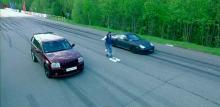 Jeep Grand Cherokee SRT-8 humilla a un 911 Turbo