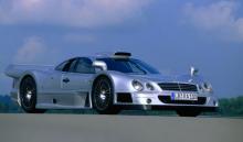 Venden por Internet un exclusivo Mercedes CLK GTR AMG