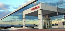 Nissan pisa firme en México y alista nuevo modelo en Reino Unido