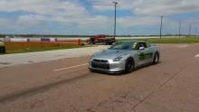 Impresionante nuevo record de aceleración en el 1/4 de milla con un Nissan GT-R