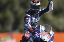Lorenzo gana en Australia y el título sigue a la espera