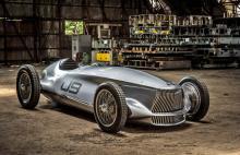 Infiniti Prototype 9, un viaje en el tiempo