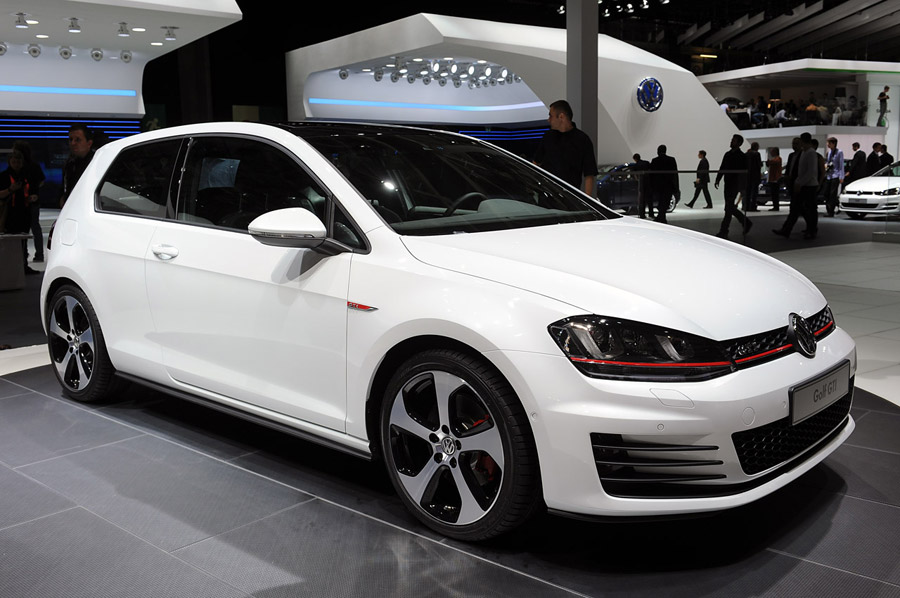 repentino hogar Torpe Volkswagen Golf GTI Concept, en vivo-París 2012 | Excelencias del Motor